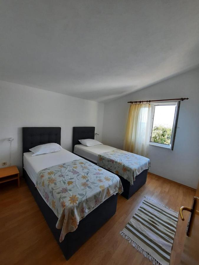 Apartments By The Sea Razanj, Rogoznica - 4185 Esterno foto
